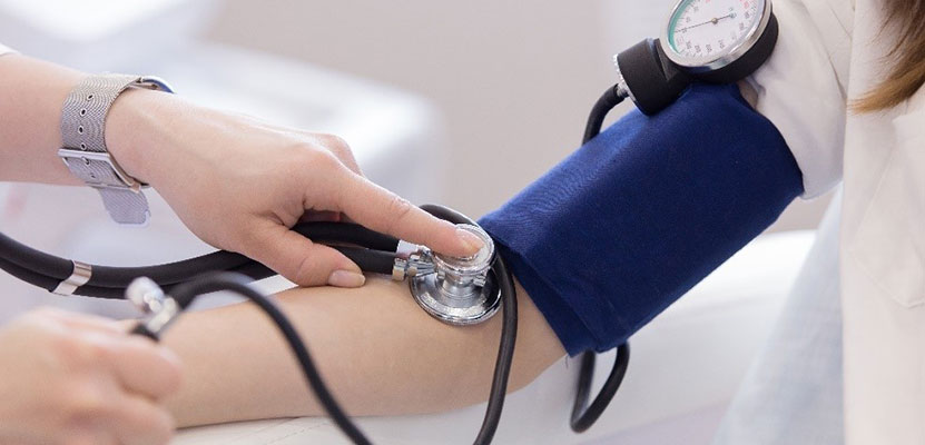 Monitoring blood pressure